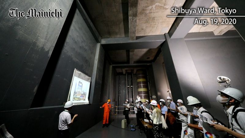 ga Shibuya ở Tokyo được trang bị chống lụt